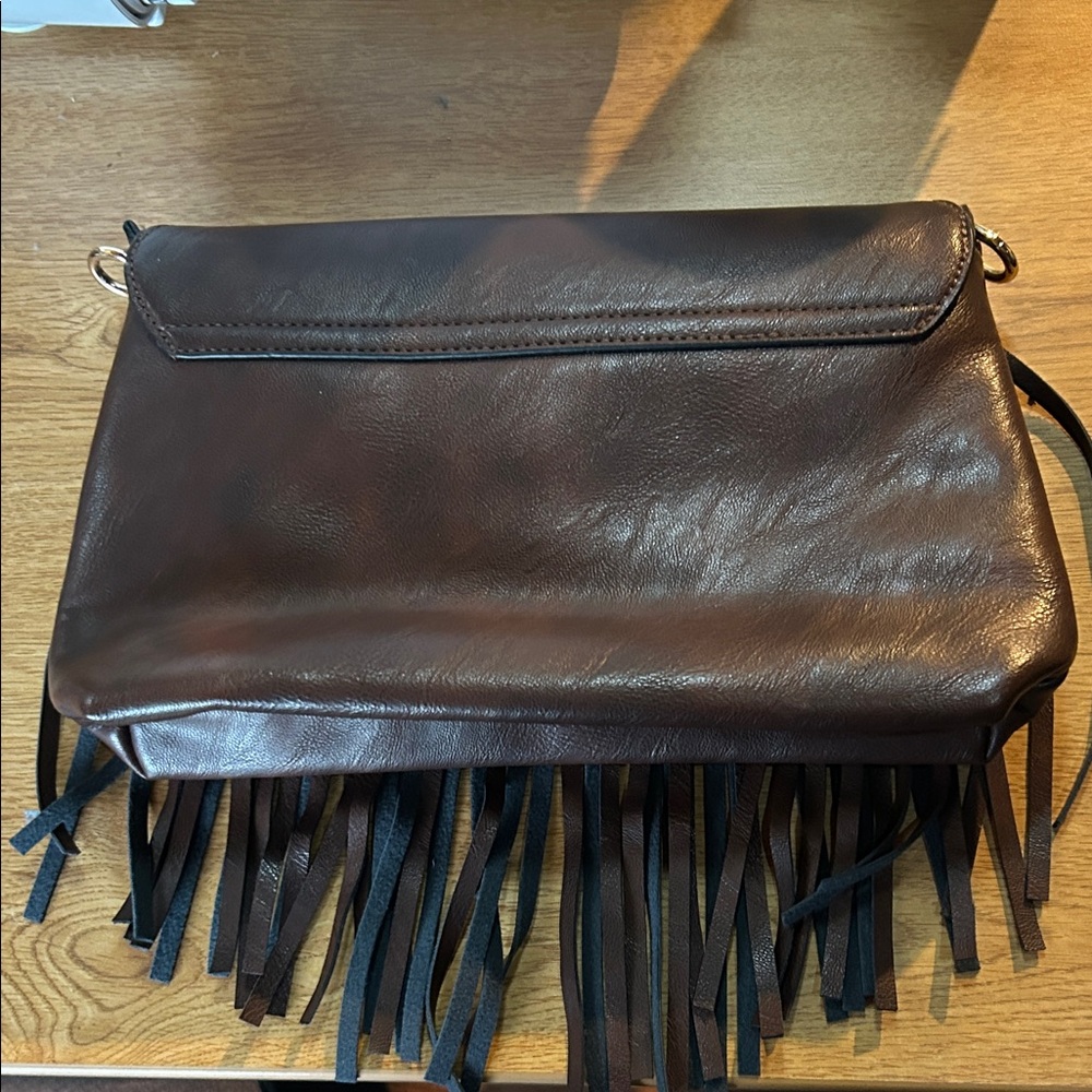 Fringed brown Crossbody Bag - Classic Boho Style - Picture 2 of 8